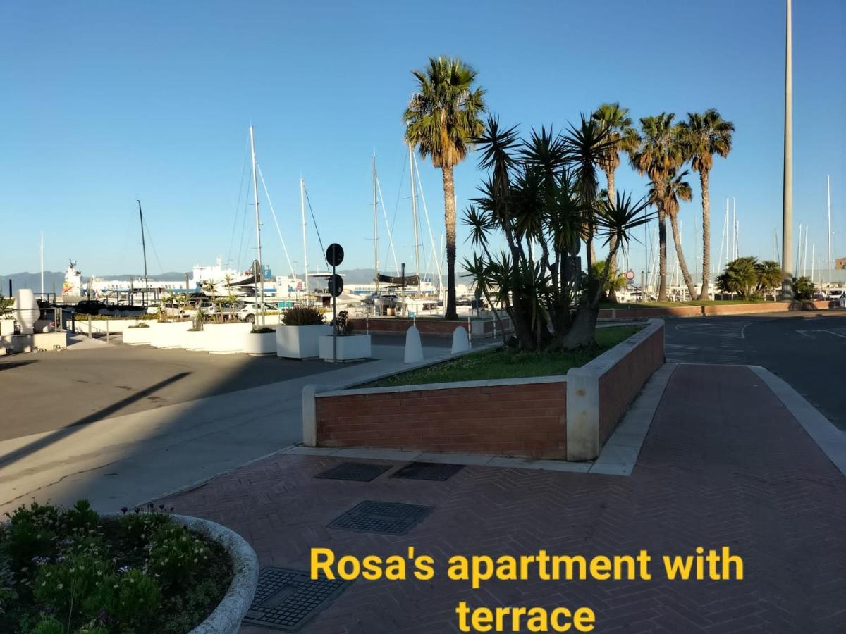 Rosa's With Terrace Apartment *