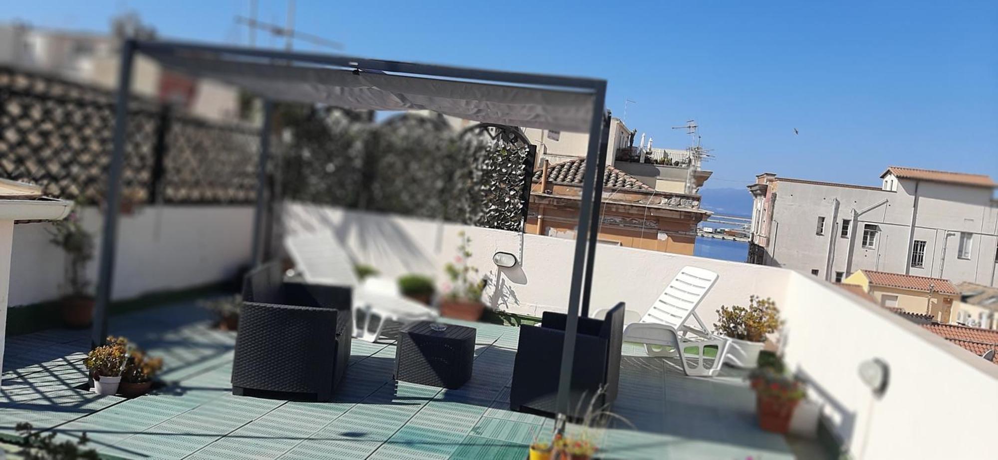 Rosa's With Terrace * Cagliari